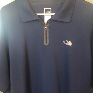 Men’s Northface polo